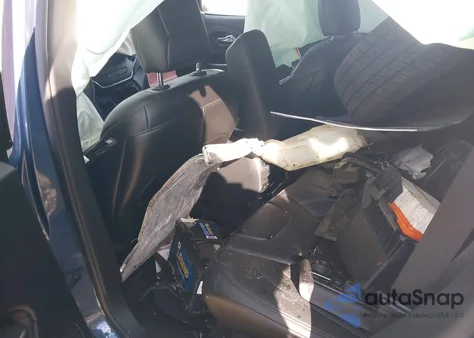 2019 Jeep Cherokee Latitude Plus 4X4 from USA, damaged, VIN 1C4PJMLB9KD426328